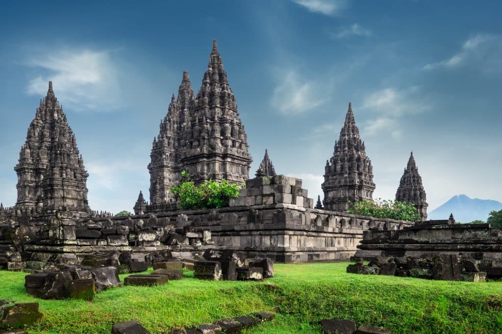 prambanan-lhindu-temple-ruins-java-indonesia--e1608536848612.jpg